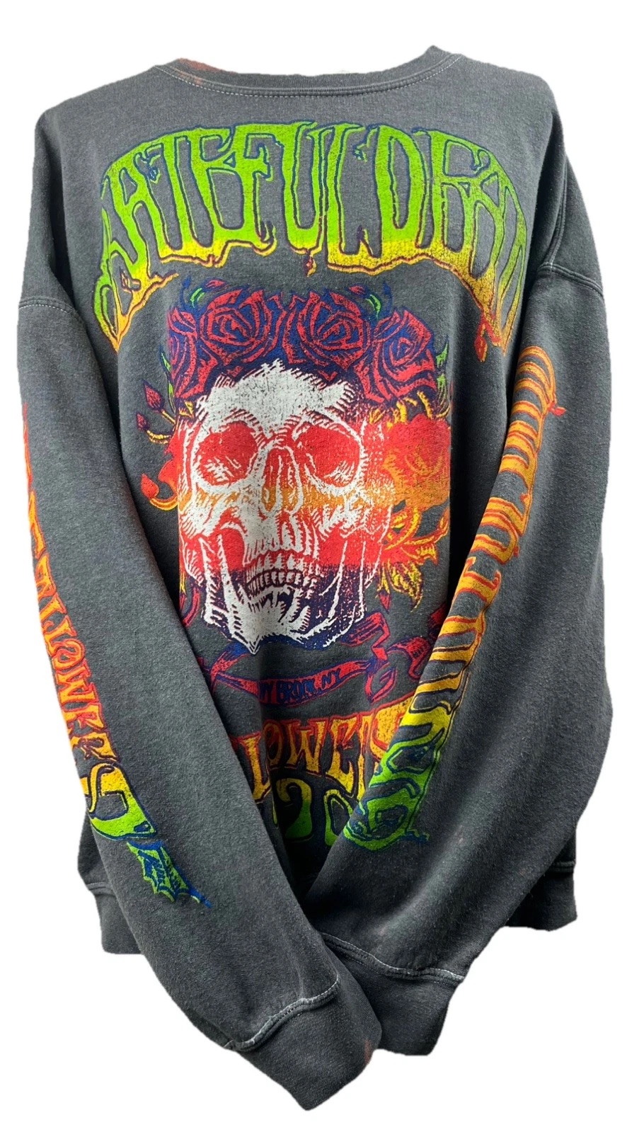 Vintage Grateful Dead skull-and-roses crewneck sweatshirt, charcoal